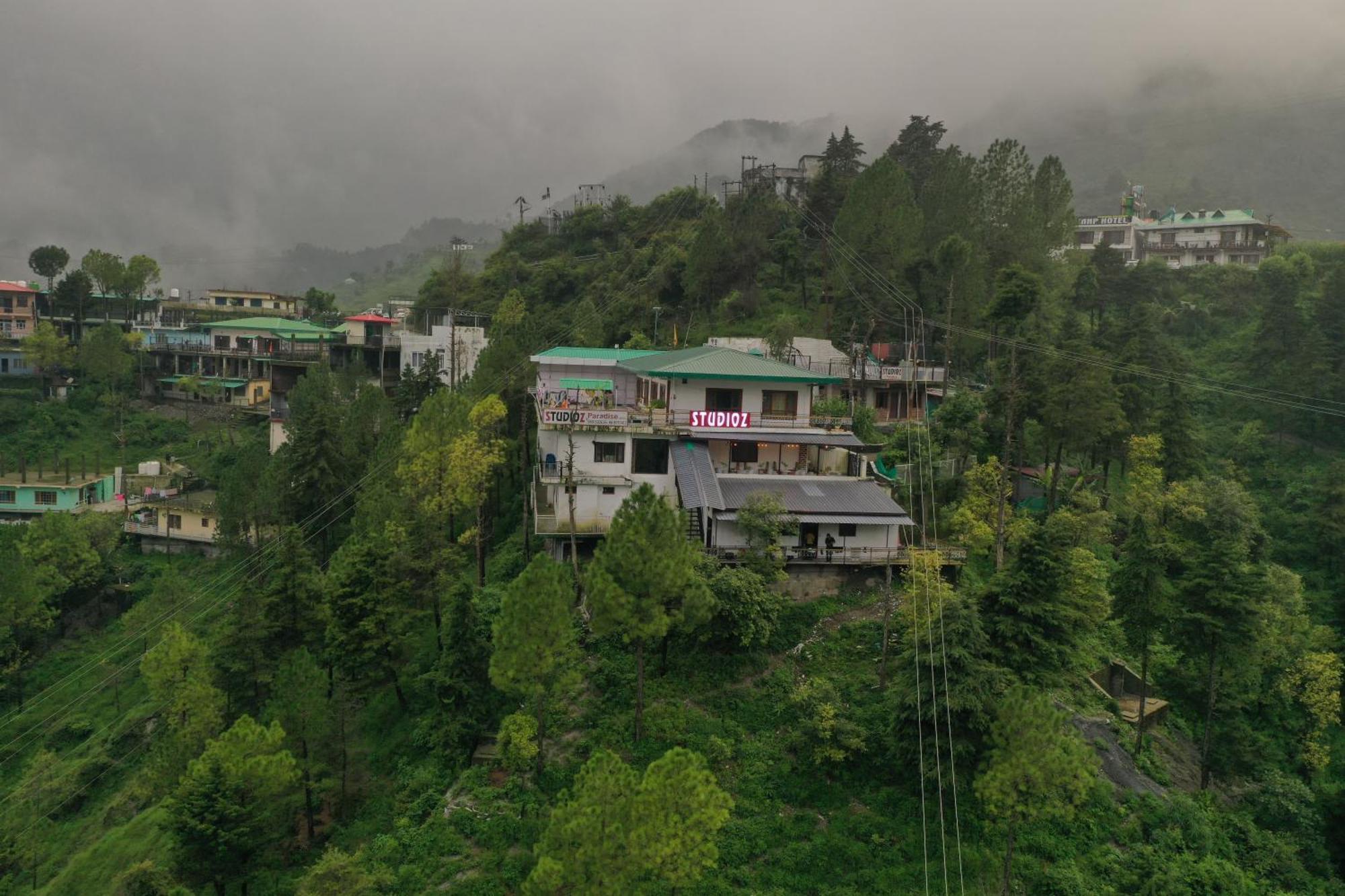 Studioz Paradise Hills Mussoorie Exterior photo