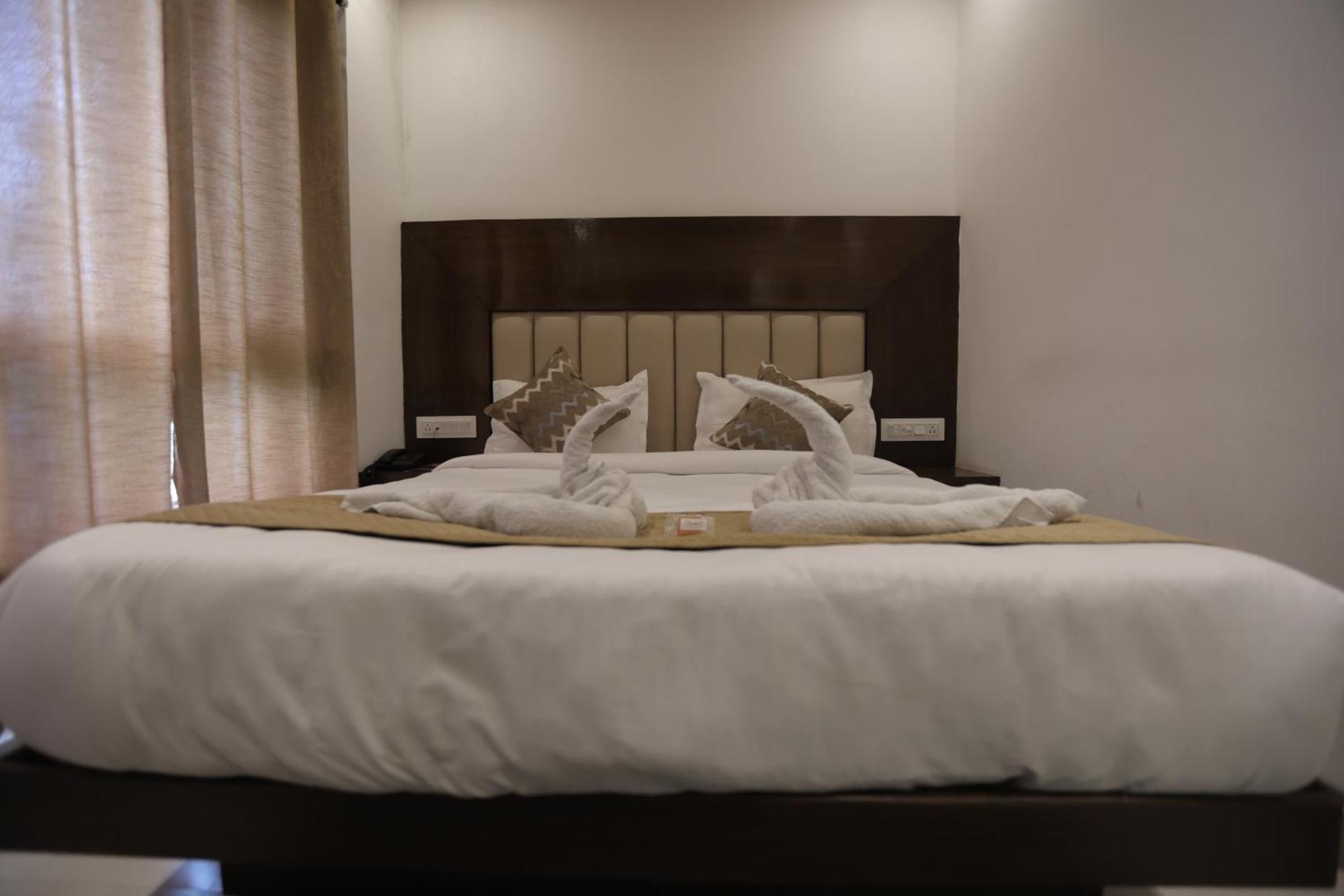 Studioz Paradise Hills Mussoorie Exterior photo