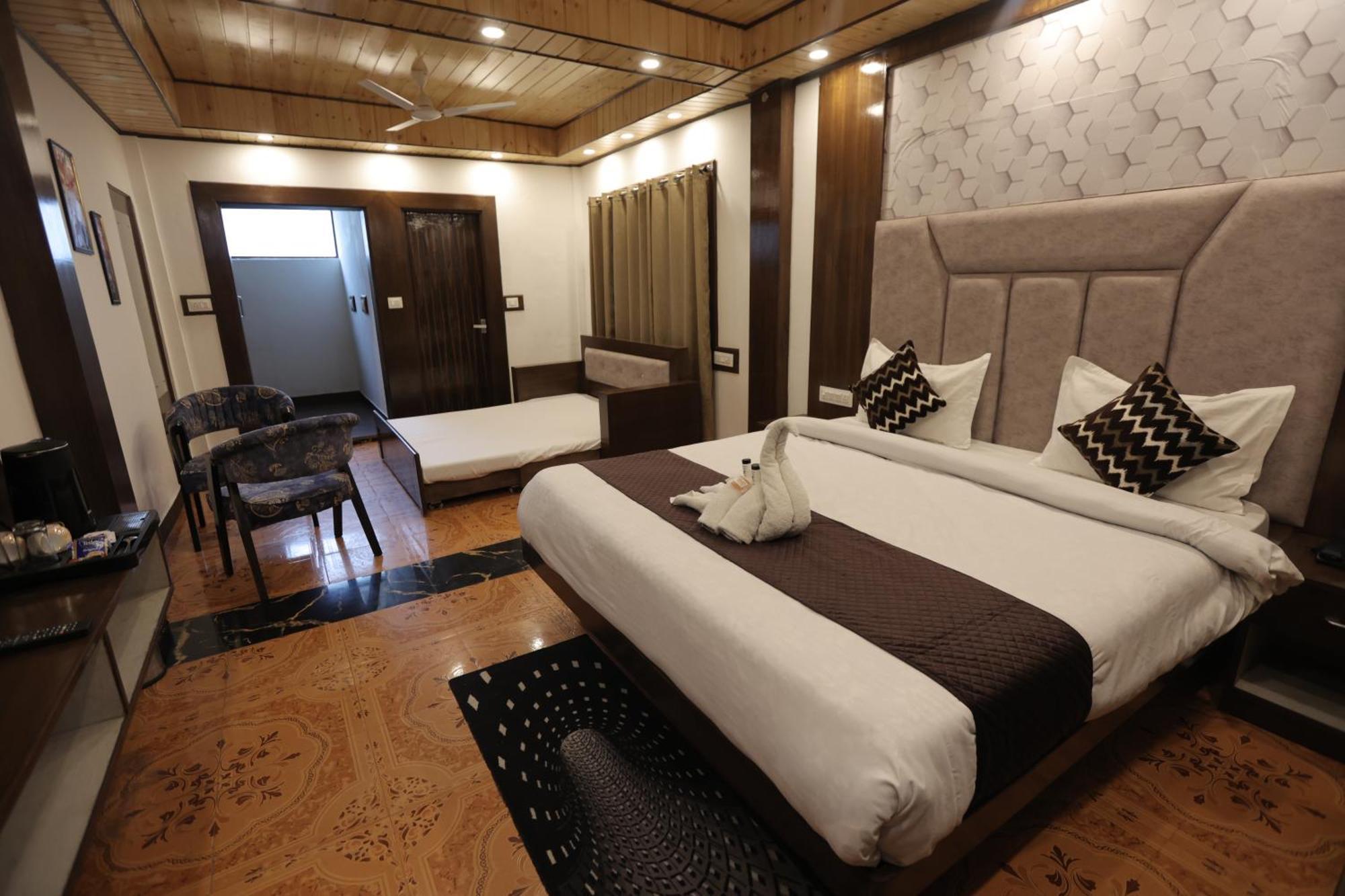 Studioz Paradise Hills Mussoorie Exterior photo